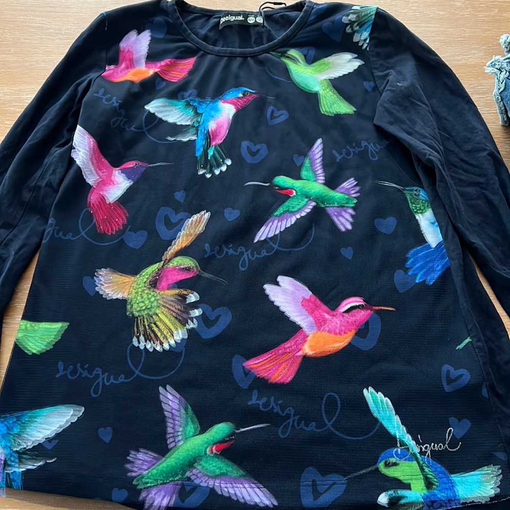 Long sleeves shirt